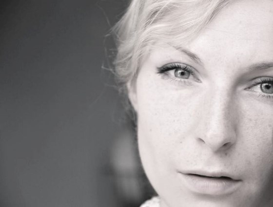 Фотографии: *